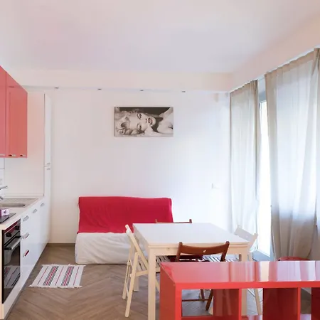 Apartment Hintown Red&White Studio